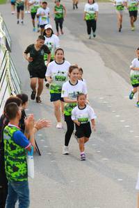 BIB: 1007
                            <button type="button" onclick="openModal(3556211)" class="btn btn-primary btn-sm float-right btn-popup" data-toggle="modal" data-target=".modal-high-quality">
                        <i class="fas fa-shopping-cart"></i> Add to Cart
                    </button>
                                            <button type="button" onclick="isThisMe(3556211, true)" class="btn btn-success btn-sm float-right btn-popup btn-isme hidden" data-toggle="tooltip" data-placement="bottom" title="นี่คือรูปของคุณใช่ไหม คลิกที่นี่เพื่อเอาเข้าอัลบั้ม">
                        <i class="fas fa-plus"></i> Add to album
                    </button>
                    <button type="button" onclick="isThisMe(3556211, false)" class="btn btn-warning btn-sm float-right btn-popup btn-isnotme hidden">
                        <i class="fas fa-ban"></i> Remove from album
                    </button>